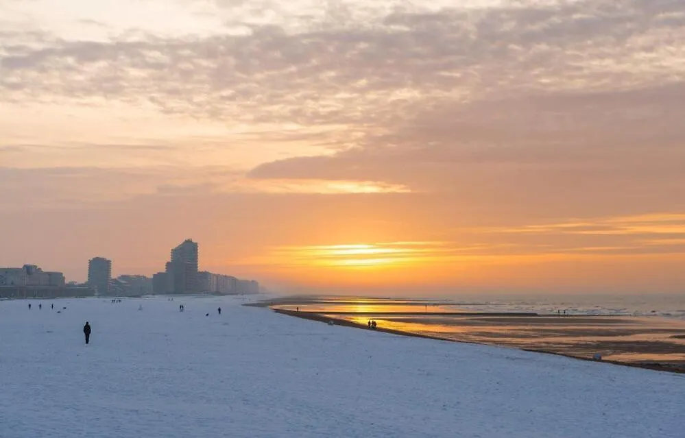 Caravan Aan Zee Arnani Middelkerke 0*,
